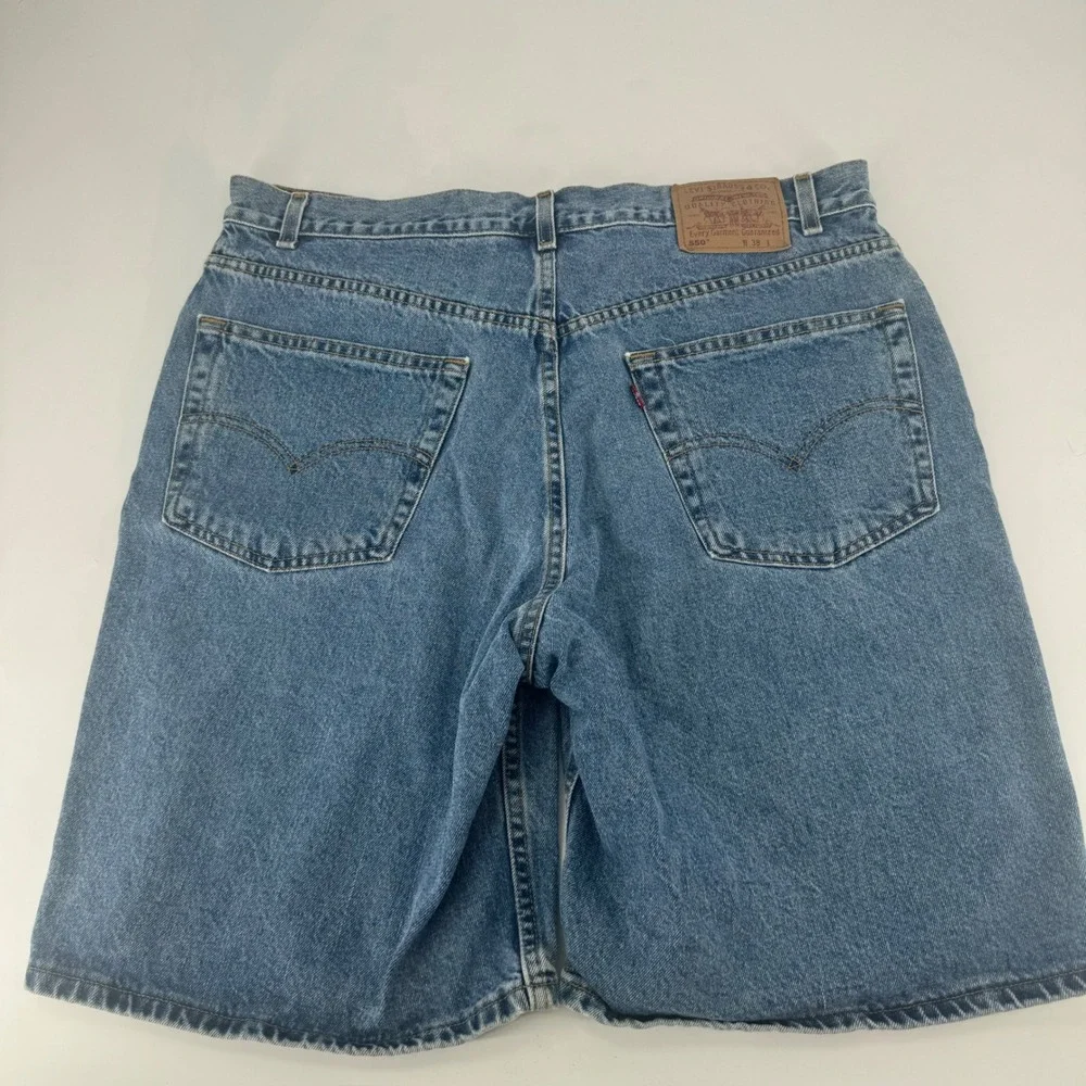 Levis 550 Relaxed Fit Denim Shorts Mens 38 Medium Wash Blue Vintage 35550-1891